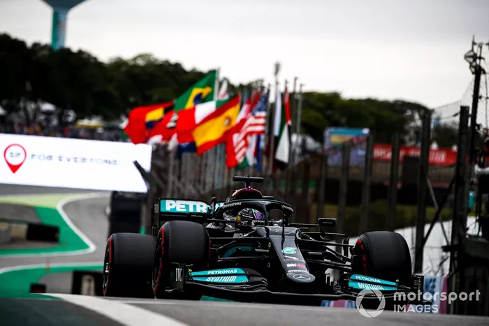 Lewis Hamilton, Mercedes W12