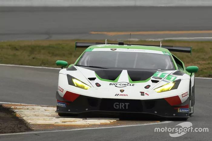 #111 GRT Grasser Racing Team Lamborghini Huracan GT3, GTD: Rolf Ineichen, Mirko Bortolotti, Steijn Schothorst, Marco Mapelli