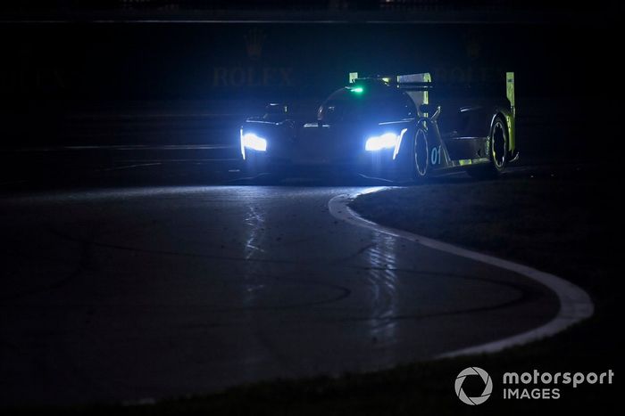 #01 Chip Ganassi Racing Cadillac DPi: Renger van der Zande, Scott Dixon, Kevin Magnussen
