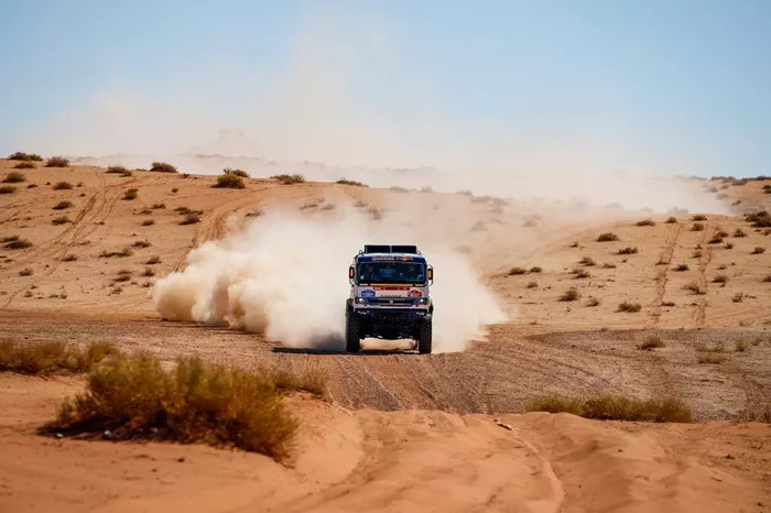 #516 Team KAMAZ Master: Anton Shibalov, Dmitrii Nikitin, Ivan Tatarinov