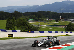 Romain Grosjean, Haas F1 Team VF-17
