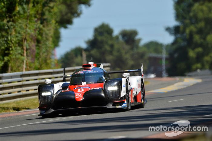 #8 Toyota Gazoo Racing Toyota TS050 Hybrid: Anthony Davidson, Sébastien Buemi, Kazuki Nakajima