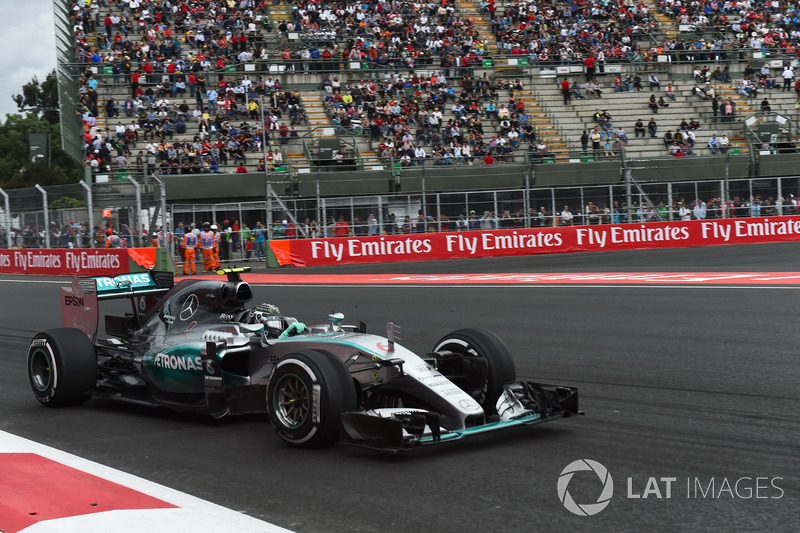 2015: Nico Rosberg, Mercedes F1 W06