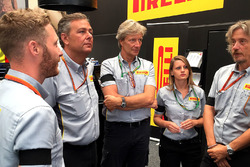Персонал Pirelli у Спа-Франкоршам