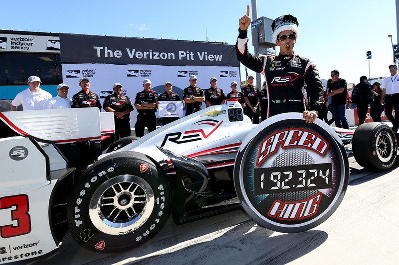 Helio Castroneves, Team Penske Chevrolet pole winner