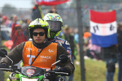 Valentino Rossi, Yamaha Factory Racing, nach Sturz