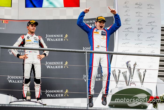 Podio: ganador de la carrera David Beckmann, Trident