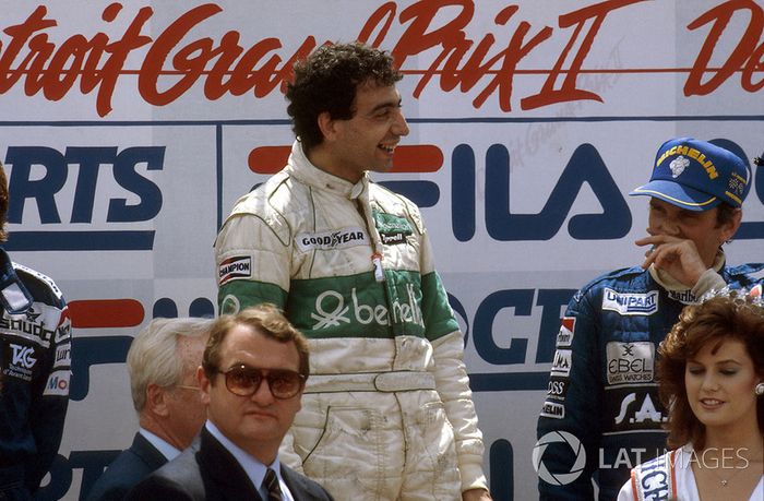 Michele Alboreto, Tyrrell Ford, 1ª posición, John Watson, McLaren Ford, 3ª posición en el podio