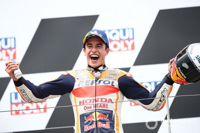 Podio: ganador Marc Márquez, Repsol Honda Team