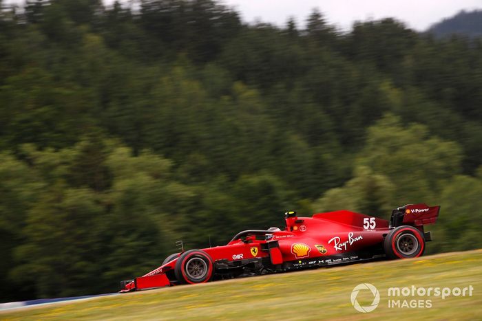 Carlos Sainz Jr., Ferrari SF21