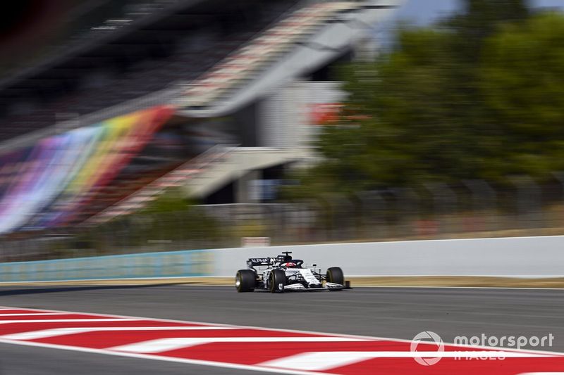 Daniil Kvyat, AlphaTauri AT01