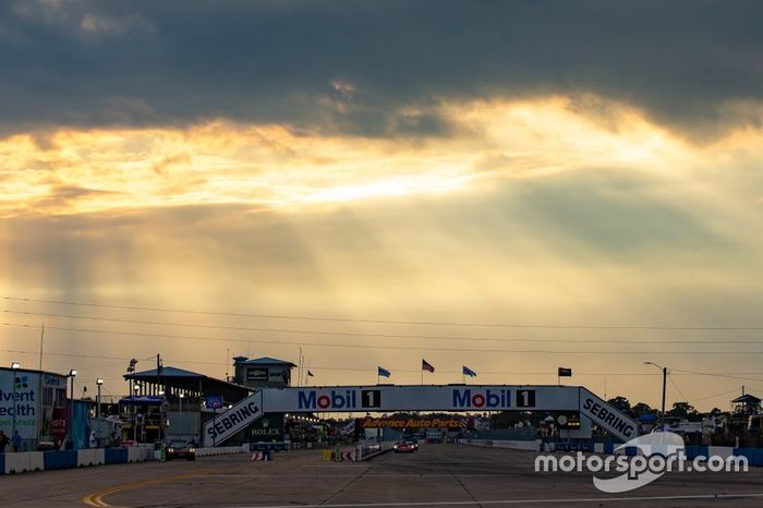 #31 Dragonspeed Oreca 07: Roberto Gonzalez, Pastor Maldonado, Anthony Davidson