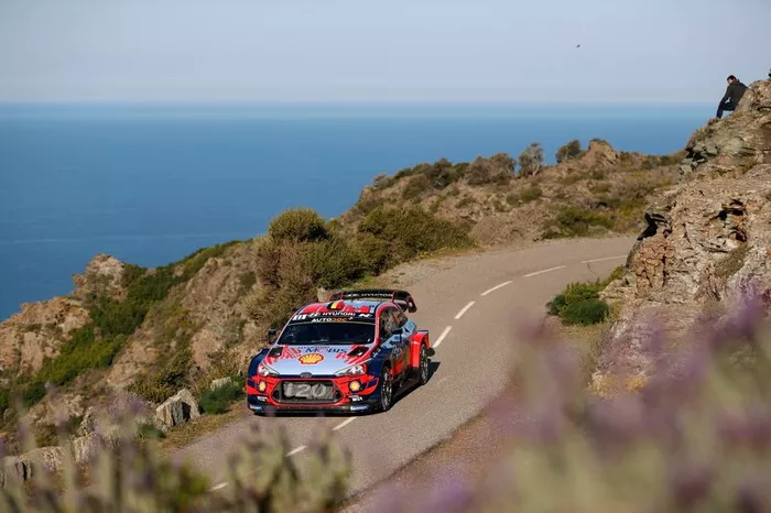 Thierry Neuville, Nicolas Gilsoul, Hyundai Motorsport Hyundai i20 Coupe WRC