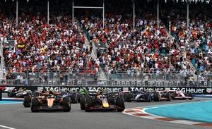 Lando Norris, McLaren, Max Verstappen, Red Bull Racing, Andrea Kimi Antonelli, Mercedes