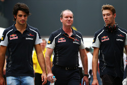 Carlos Sainz Jr., Scuderia Toro Rosso; Daniil Kvyat, Scuderia Toro Rosso