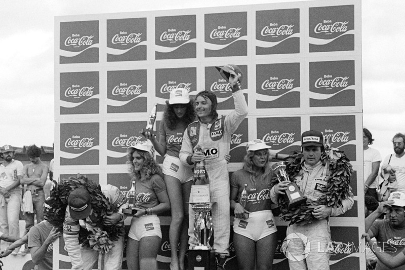 Podium: 1. Rene Arnoux, 2. Elio de Angelis, 3. Alan Jones