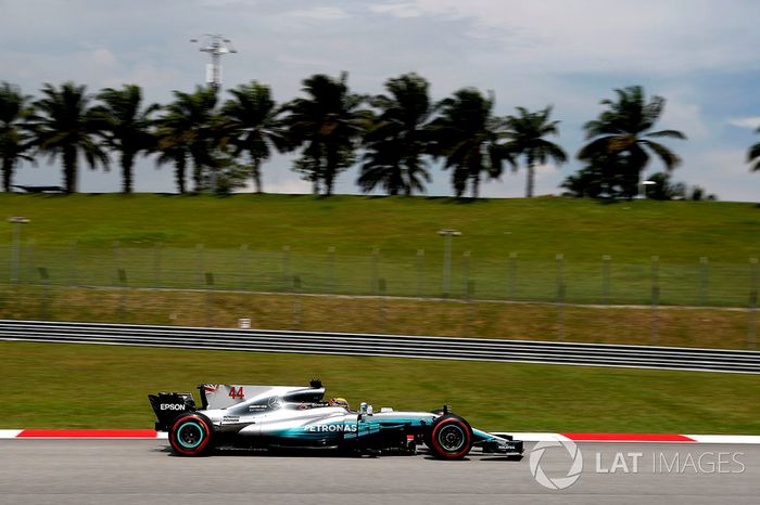 Lewis Hamilton, Mercedes-Benz F1 W08