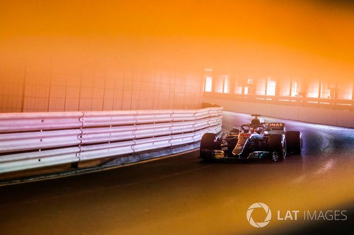 Lewis Hamilton, Mercedes-AMG F1 W09