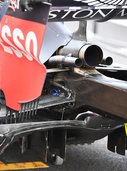Red Bull Racing RB14 exhaust