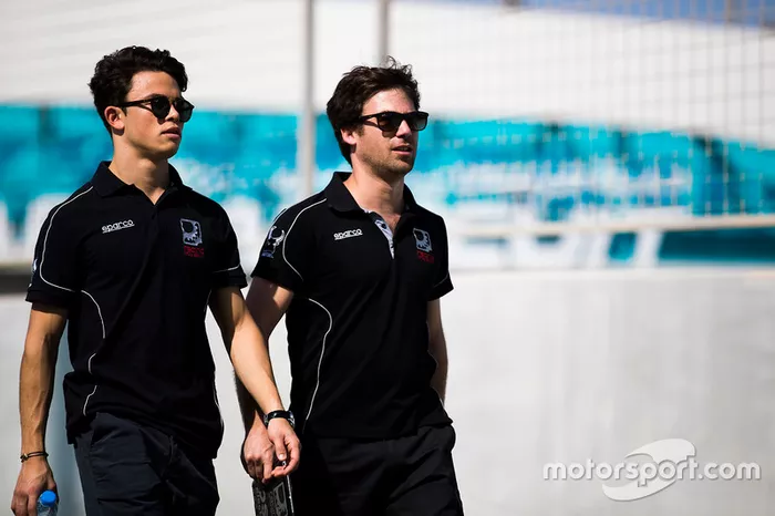 Nyck De Vries, Racing Engineering