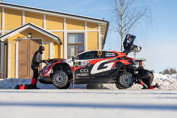 Элфин Эванс, Скотт Мартин, Toyota Gazoo Racing WRT Toyota GR Yaris Rally1