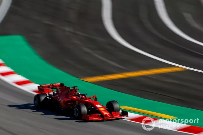 4º Charles Leclerc, Ferrari SF1000: 1:16.360 (con neumáticos C5 en la semana 2)