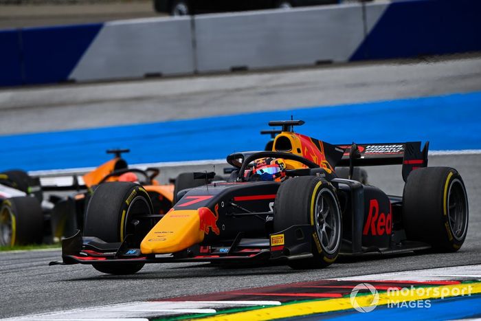 Yuki Tsunoda, Carlin 