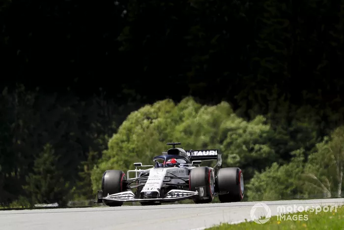 Daniil Kvyat, AlphaTauri AT01