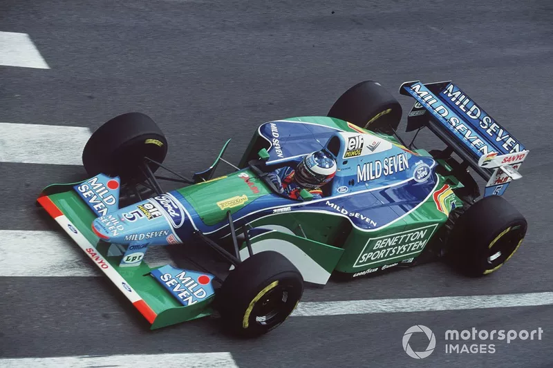 【優勝マシン】　F1　ベネトン　フォード　B192　シューマッハ 仕様 美しきF1マシン：「シューマッハー、フル参戦3年目で初のポール