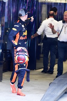 Max Verstappen, Red Bull Racing en Esteban Ocon, Racing Point Force India opstootje