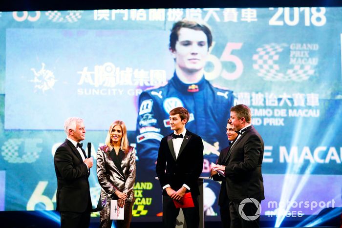 Piloto Nacional del Año: Dan Ticktum