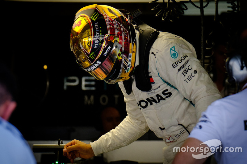 Abu Dhabi - Lewis Hamilton