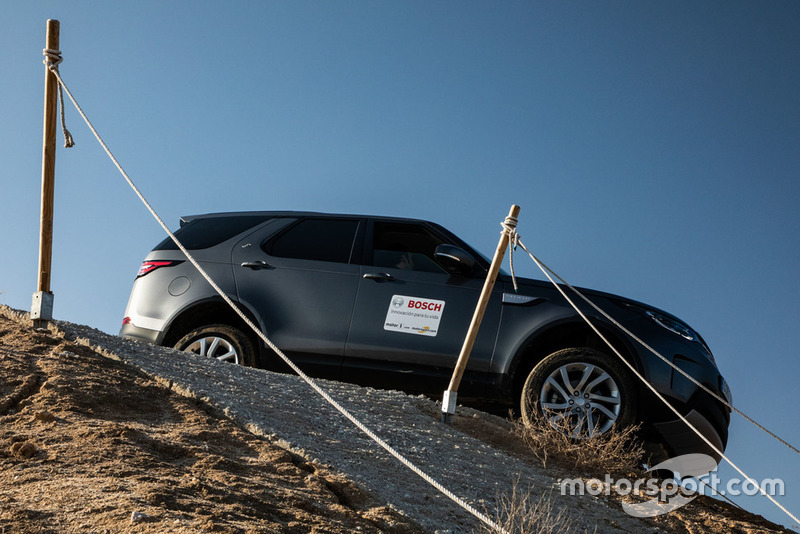 II Curso de Conducción y Nuevas Tecnologías BOSCH - Motor1.com España - Motorsport.com