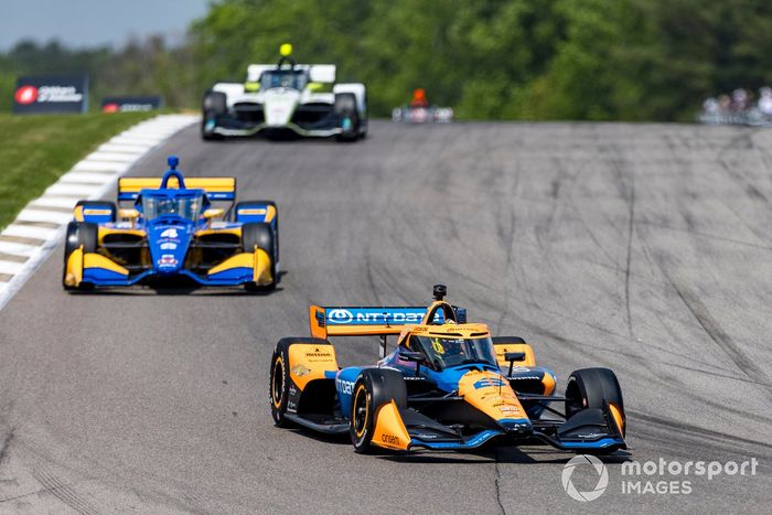 Theo Pourchaire, Flecha McLaren Chevrolet