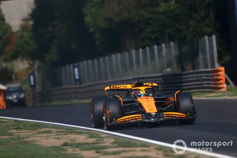 Oscar Piastri, McLaren MCL38