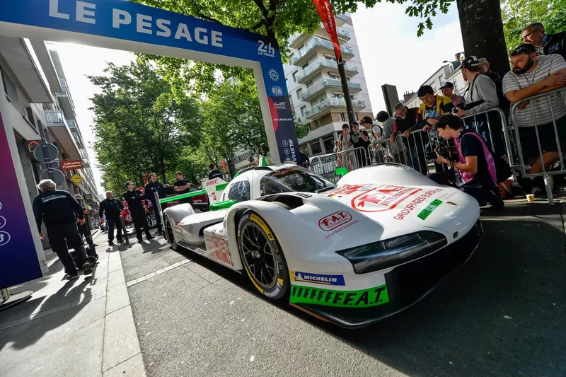#Porsche 963 Proton Competition n°99 de Neel Jani, Harry Tincknell, Julien Andlauer