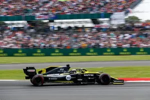 Daniel Ricciardo, Renault F1 Team R.S.19