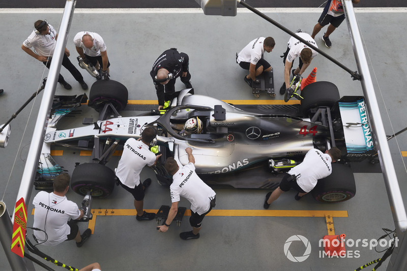 Lewis Hamilton, Mercedes AMG F1 W09 EQ Power+, in the pits during practice