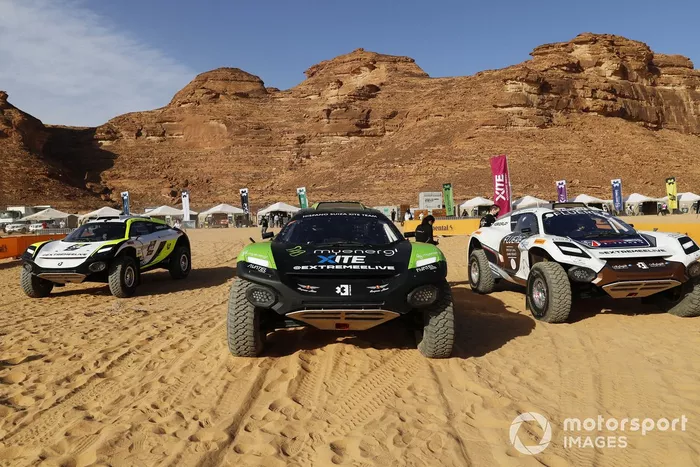 Mikaela Ahlin-Kottulinsky, Jenson Button, JBXE Extreme-E Team, Christine 'GZ' Giampaoli Zonca, Oliver Bennett, Hispano Suiza Xite Energy Team, y Catie Munnings, Timmy Hansen, Andretti United Extreme E