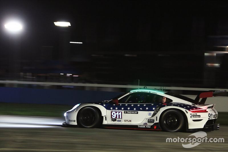 #911 Porsche GT Team Porsche 911 RSR - 19, GTLM: Nick Tandy, Fred Makowiecki, Earl Bamber