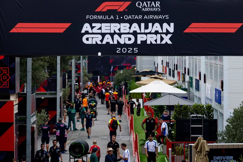 Ambiance au paddock