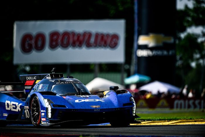 #10 Cadillac Wayne Taylor Racing Cadillac V- Series.R: Ricky Taylor, Filipe Albuquerque