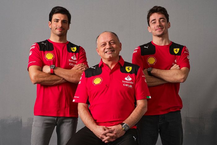 Carlos Sainz, Ferrari, Frederic Vasseur, Director de Ferrari, 
Charles Leclerc, Ferrari