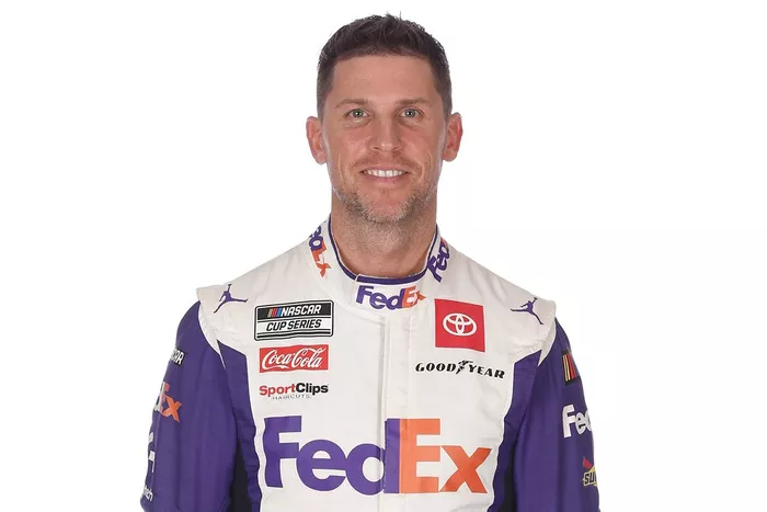 3. Denny Hamlin (Gibbs-Toyota): 3032 Punkte