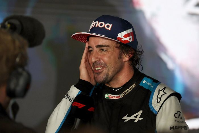 El tercer clasificado Fernando Alonso, Alpine 