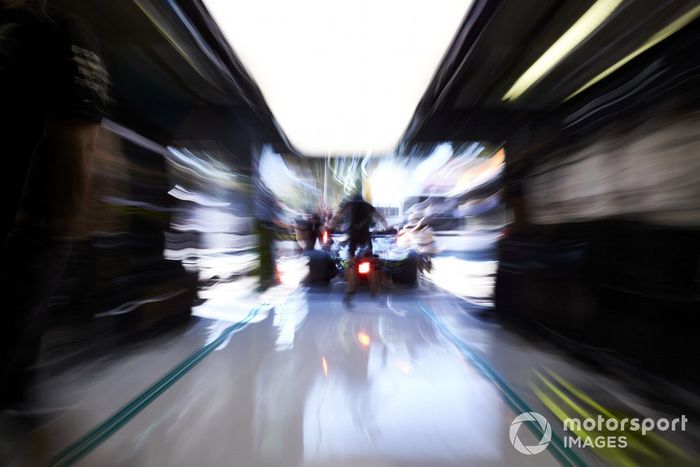 Lewis Hamilton, Mercedes F1 W11