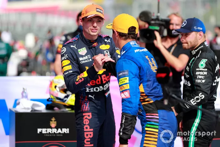 Lando Norris, McLaren , 3rd position, congratulates Max Verstappen, Red Bull Racing, 1st position, in Parc Ferme