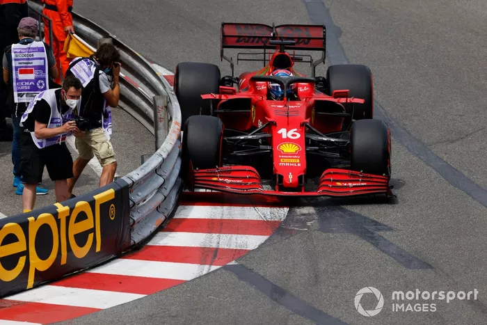Charles Leclerc, Ferrari SF21  