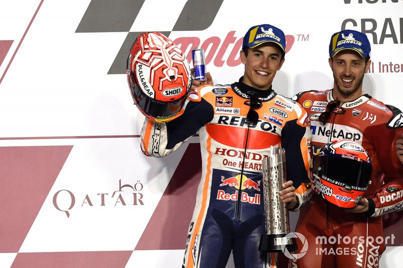 Подіум: друге місце Марк Маркес, Repsol Honda Team, переможець гонки Андреа Довіціозо, Ducati Team