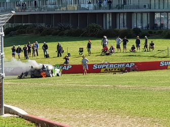 Fans near Black Swan Racing Porsche 911 GT3-R: Tim Pappas, Jeroen Bleekemolen, Marc Lieb after the crash